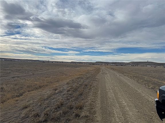 2nd image of Essex Ln