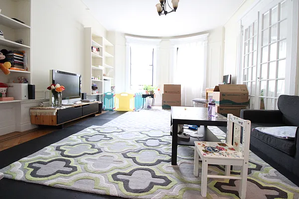 Rented by Luxor Homes & Investment Realty | media 38