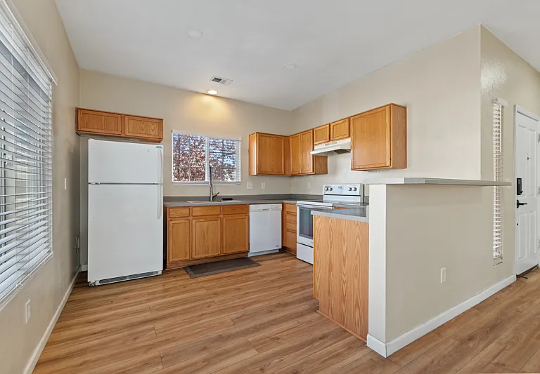 9435 Stoney Creek Way — Photo 5