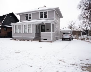440 Raymond St, Elgin, IL, 60120