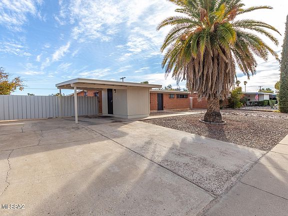 3rd image of 7250 E Sylvane Dr