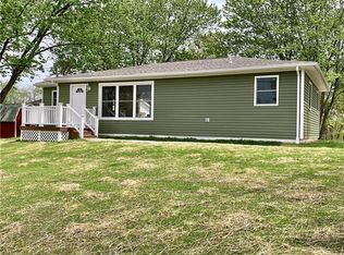 580 Alamae Lakes Rd, Washington, PA 15301