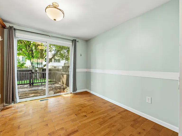 4195 Burningtree Rd — Photo 15