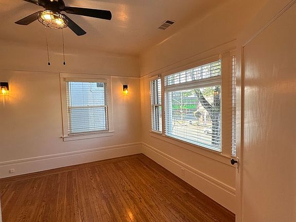 2nd image of 2221 & 2223 J St #2223-1/2