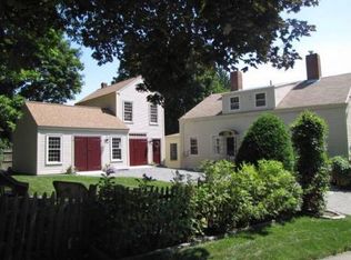 31 Academy St, Hallowell, ME 04347