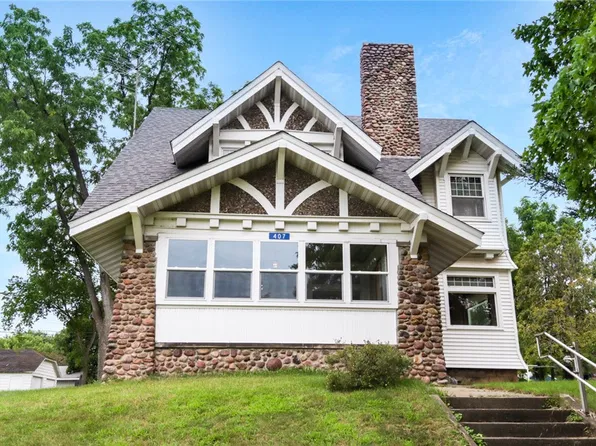 407 University Avenue, Colfax, WI 54730
