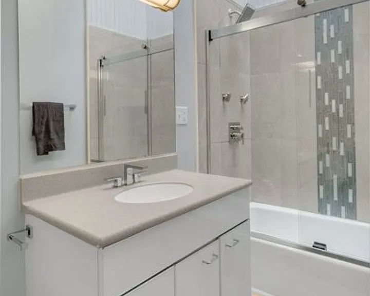 Quarry St. Apartments — Photo 235