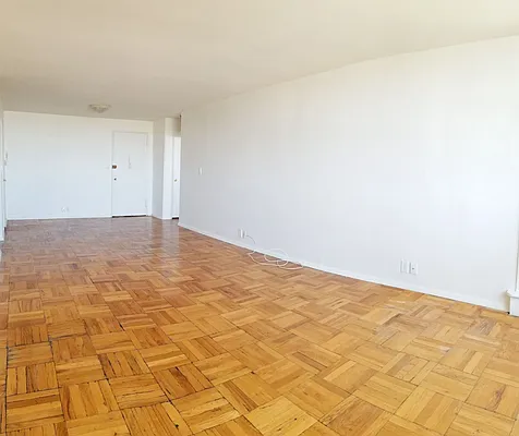 Rented by Midbrook Realty, LLC | media 33