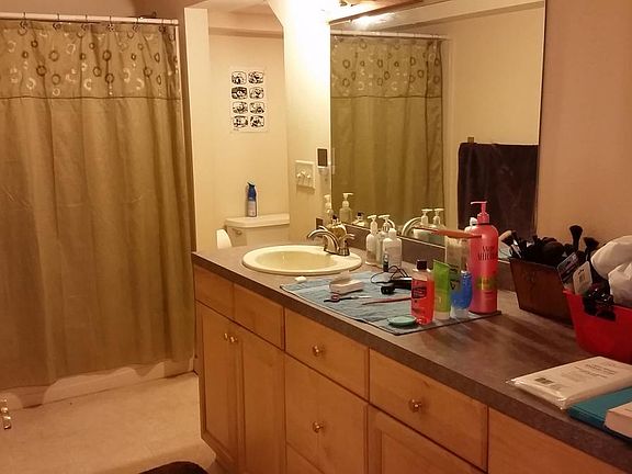 Bathroom counter