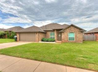 1416 Spoonwood Dr, Norman, OK 73071