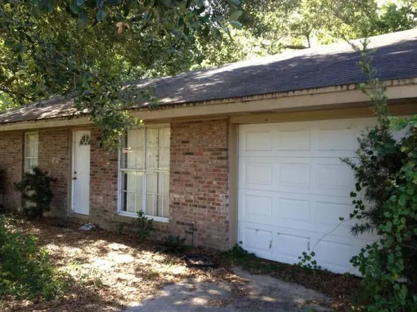 105 Pearl St, Minneola, FL 34715