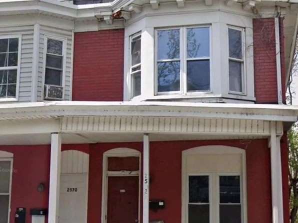 2572 Lexington St, Harrisburg, PA 17110
