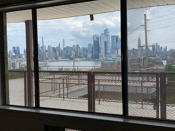 610 Palisade Ave, Union City, NJ