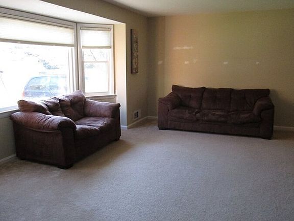 2nd image of 1232 Kathryn Rd