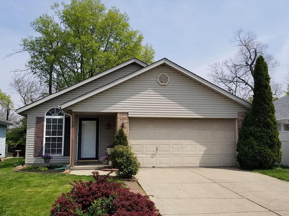 1st image of 2021 Monarch Dr