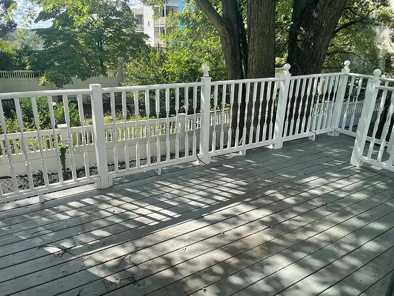 10 Hillside Cir #1 — Photo 11