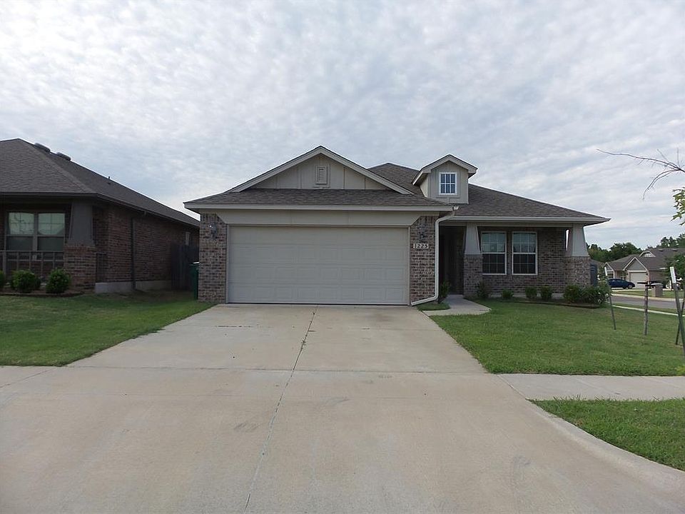 1st image of 1225 SW 155th St