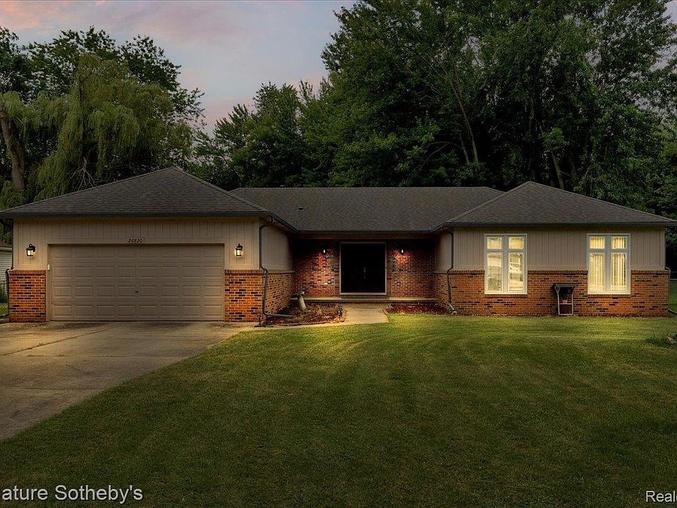 1st image of 26820 Alray St