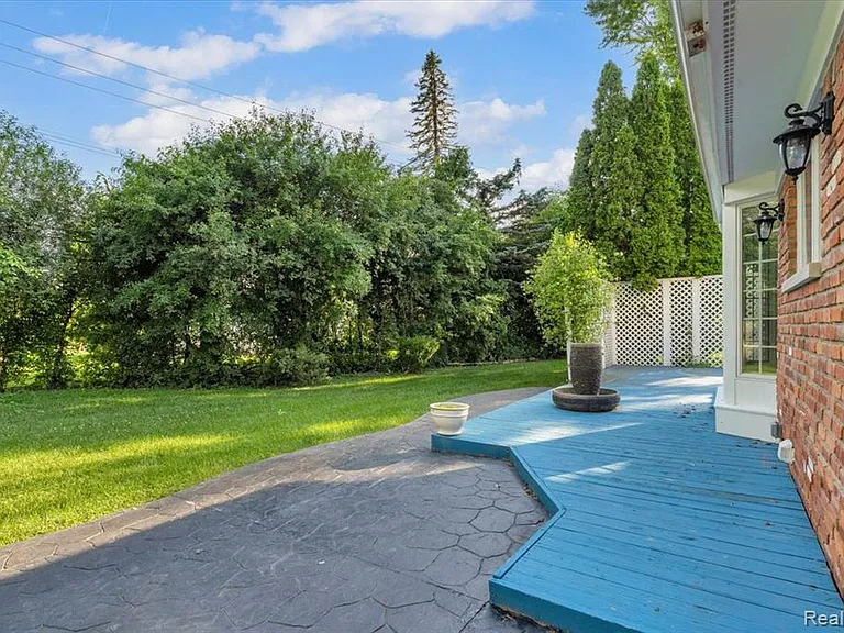 4158 Cherrywood Dr — Photo 44