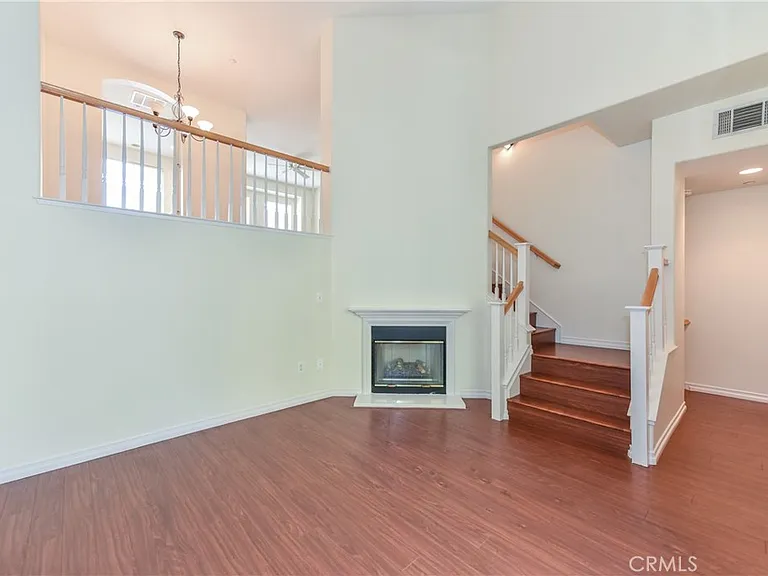 2212 Timberwood — Photo 2
