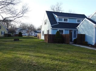 294 Hidden Valley Rd, Rochester, NY 14624