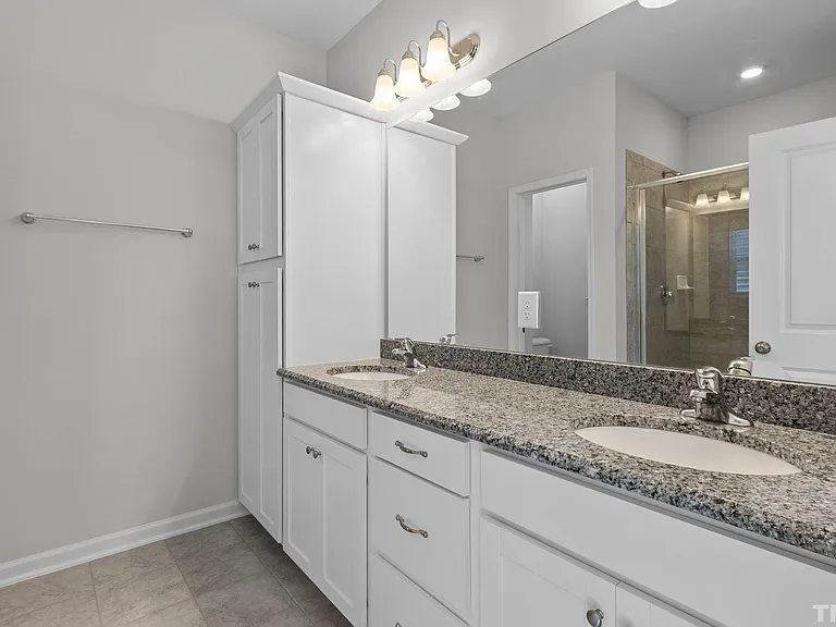1206 Commack Dr — Photo 29