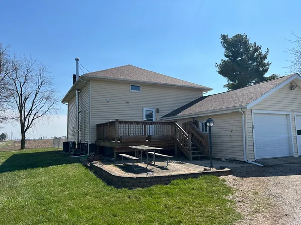 12989 N 2700 East Rd, Ellsworth, IL 61737