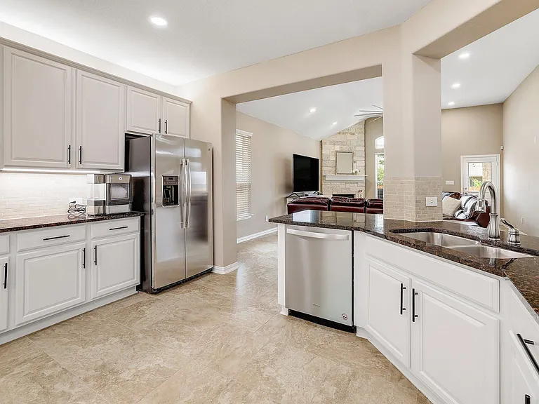 187 Salt Fork Dr — Photo 12