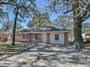 10319 Homestead Rd, Houston, TX 77016