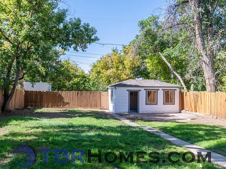 4285 S Delaware St — Photo 14