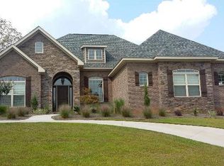 108 Rockin Chair Ct, Enterprise, AL 36330