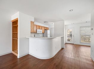 6900 E Riverside Dr UNIT 13, Austin, TX 78741