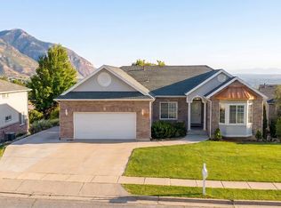 869 E 3350 N, North Ogden, UT 84414