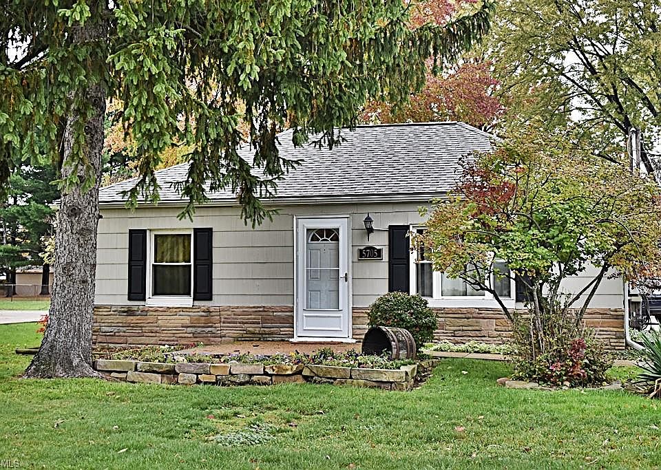 1st image of 5705 Columbia Dr