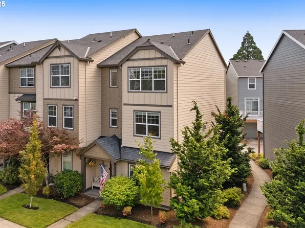 11002 SW Sage Ter, Tigard, OR 97223