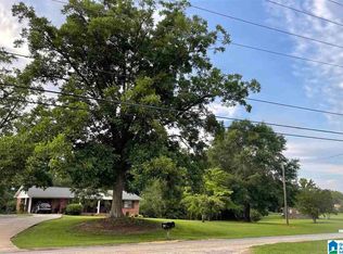 1001 Bradberry Ln, Clanton, AL 35046