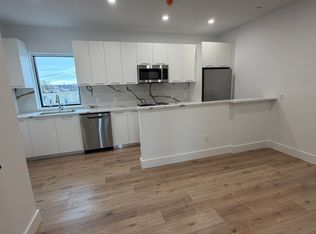 (Undisclosed Address), White Plains, NY 10603