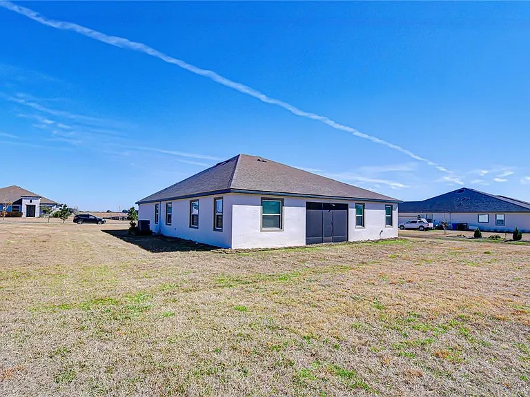 10027 Dolphin Gull Cir — Photo 50