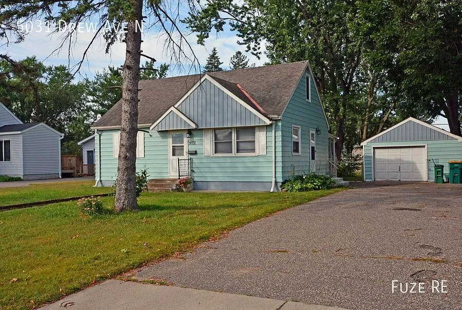Charming 3-Bed 1.5-Bath Home Available in Brooklyn Center! — Photo 4