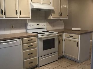 520 N 3rd St, Midlothian, TX 76065