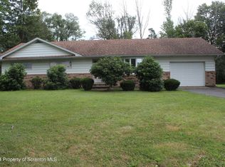 330 Chapman St, Jermyn, PA 18433