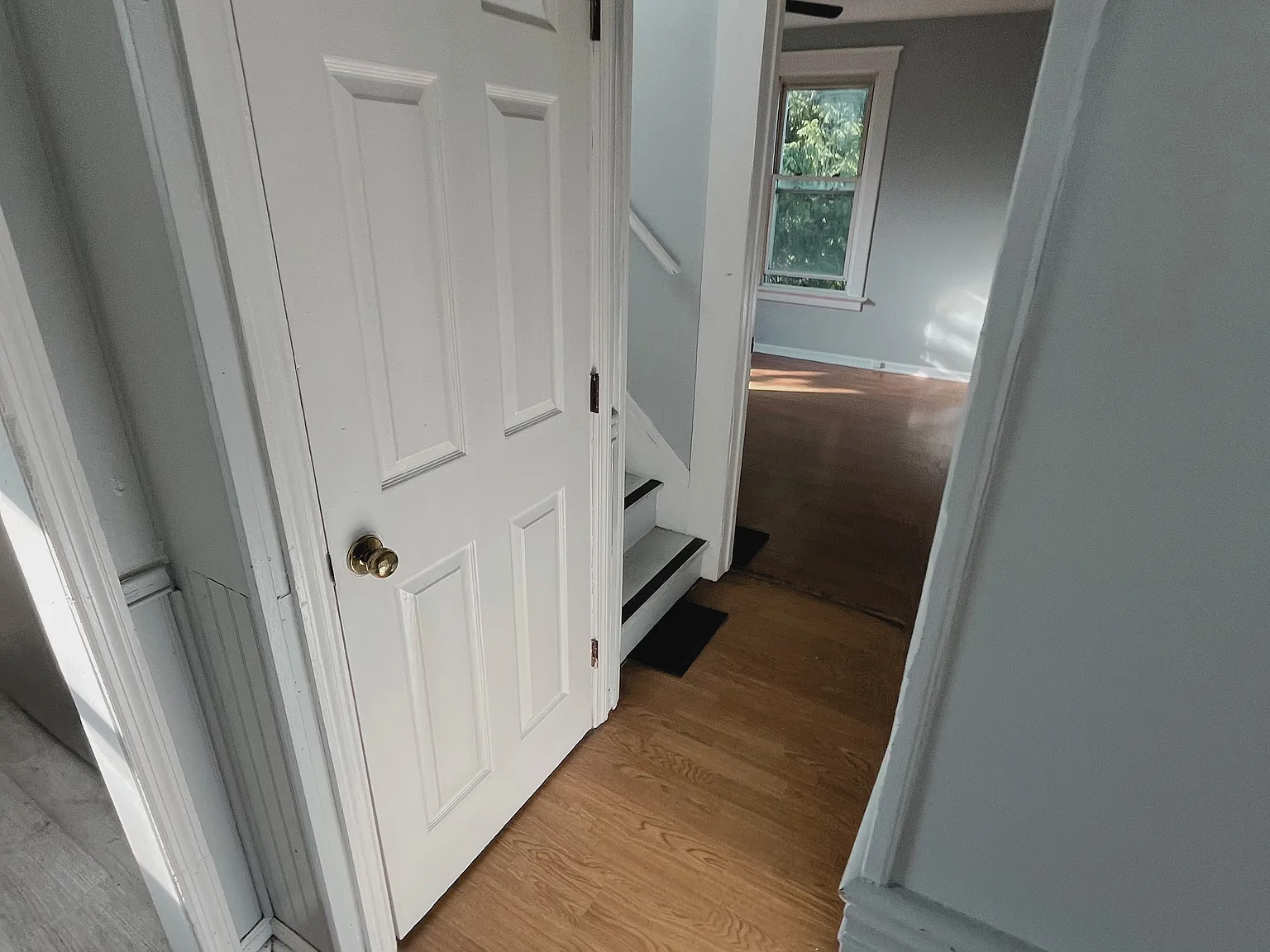 3 bed, 1199 sqft, $1,700 — Photo 3