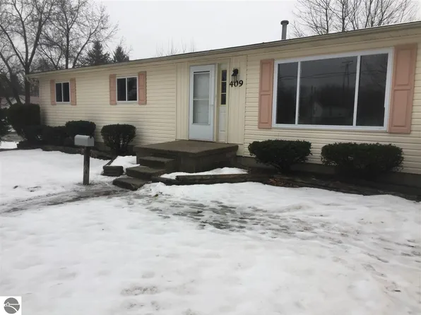 409 Olive Rd, Saint Louis, MI 48880