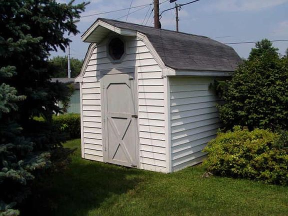 4th image of 2914 N Dakota Dr