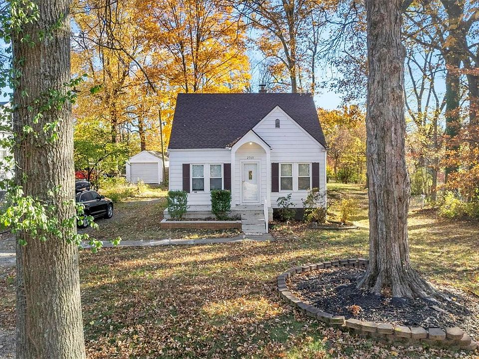 1st image of 2769 Adeline Ave
