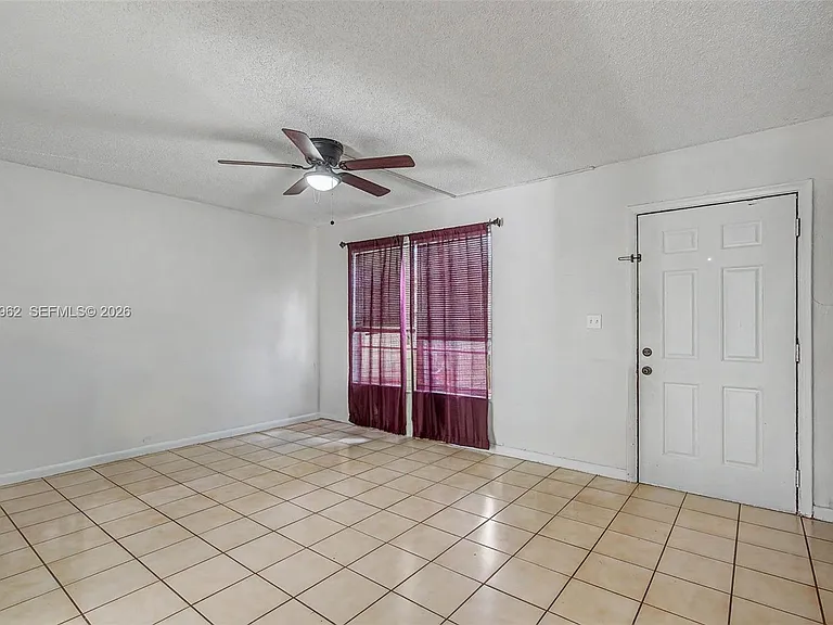 3764 SW 60th Ter #15 — Photo 17