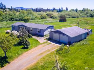3 Dehnert Ln, Ilwaco, WA 98624