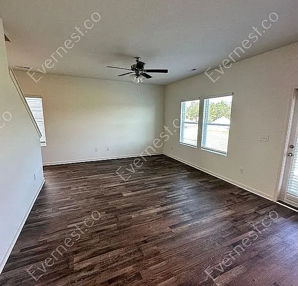 229 Chelsea Park Cir — Photo 40