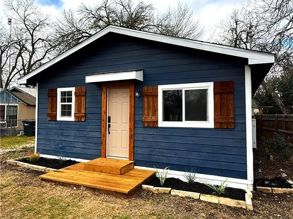 1848 W Bridge St, New Braunfels, TX 78130