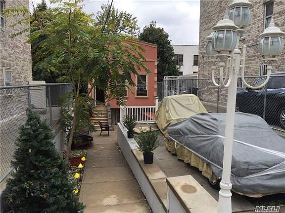 2nd image of 757 Essex St